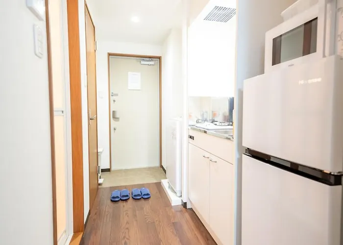 Osaka Ue Hotel 优宜民宿